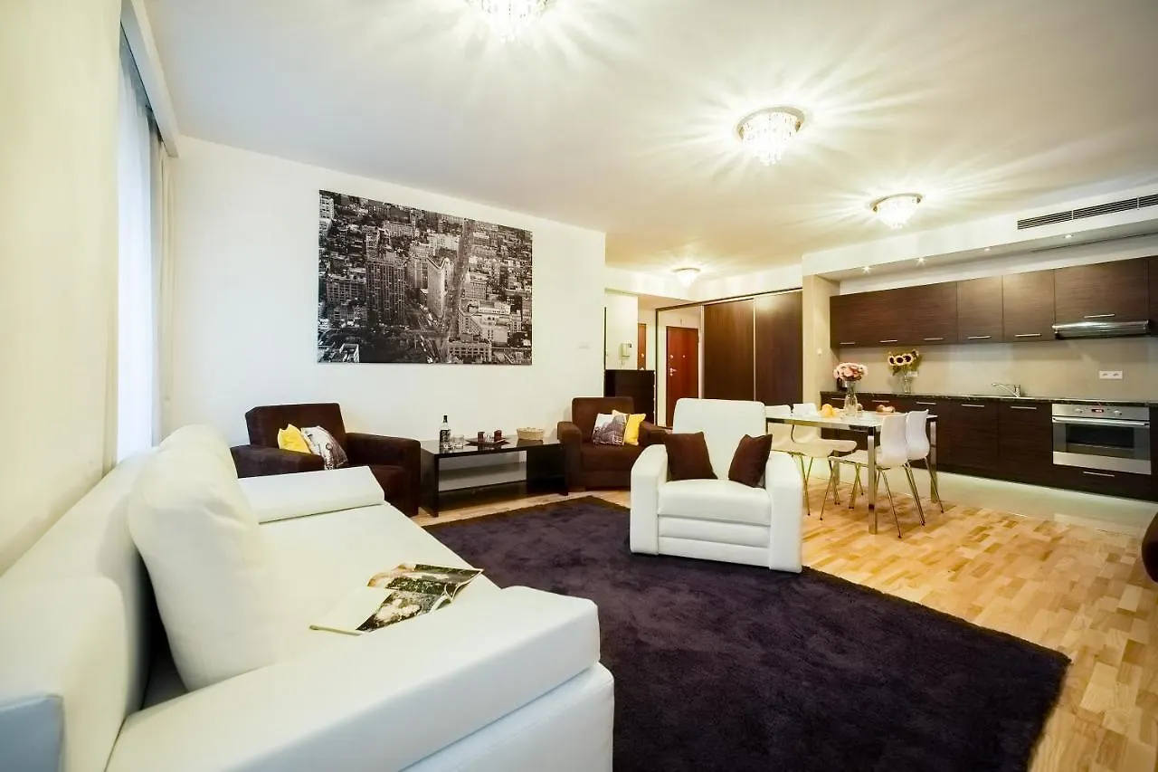 Platinum Towers Central Apartments location