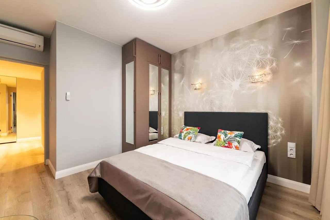 Апарт-отель Platinum Towers Central Apartments Варшава