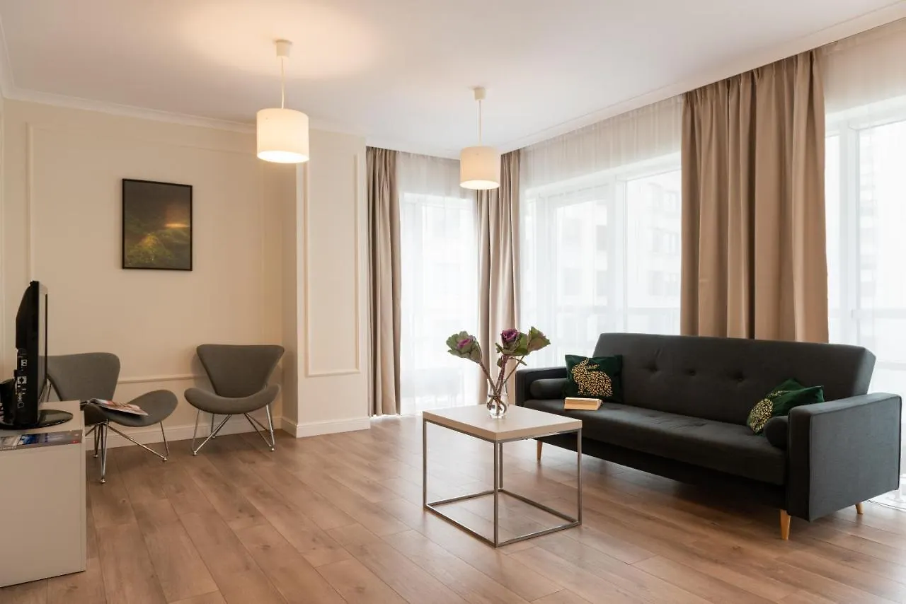 Platinum Towers Central Apartments Варшава 3*,